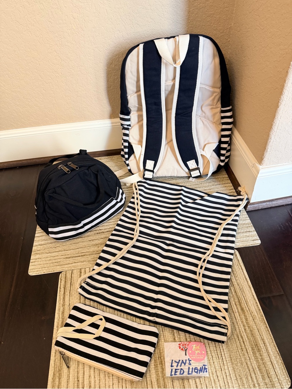 Striped Backpack Set - Picture 4 of 4
